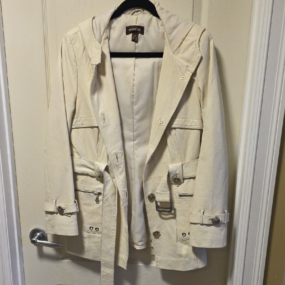 Danier Cream Women's Jacket